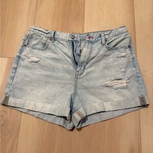 Light Wash Distressed Women’s Denim Shorts
